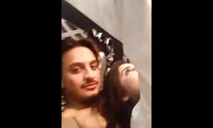 Djevojka sex anal film u bikiniju porno video
