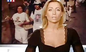 Dugi falus barbarella anal za gubitnika u pokeru porno video