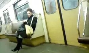Gangbang u vikendici filmanal porno video